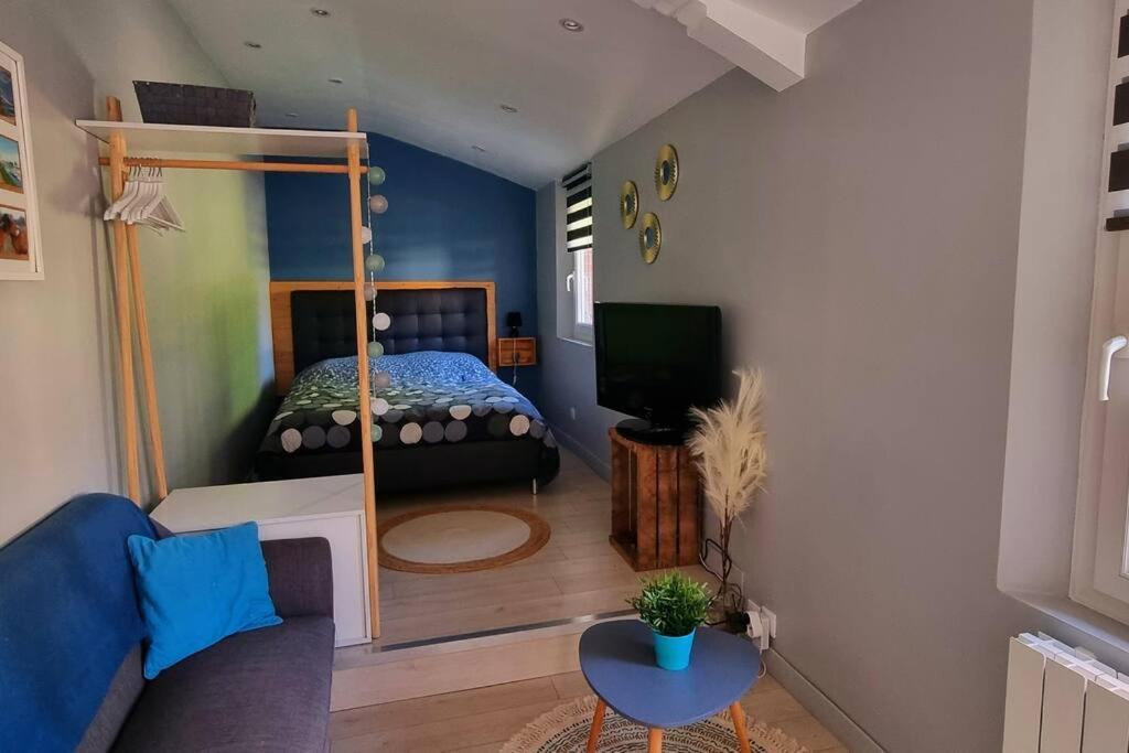 Studio indépendant avec terrasse vue jardin Beauchamps  Exterior foto