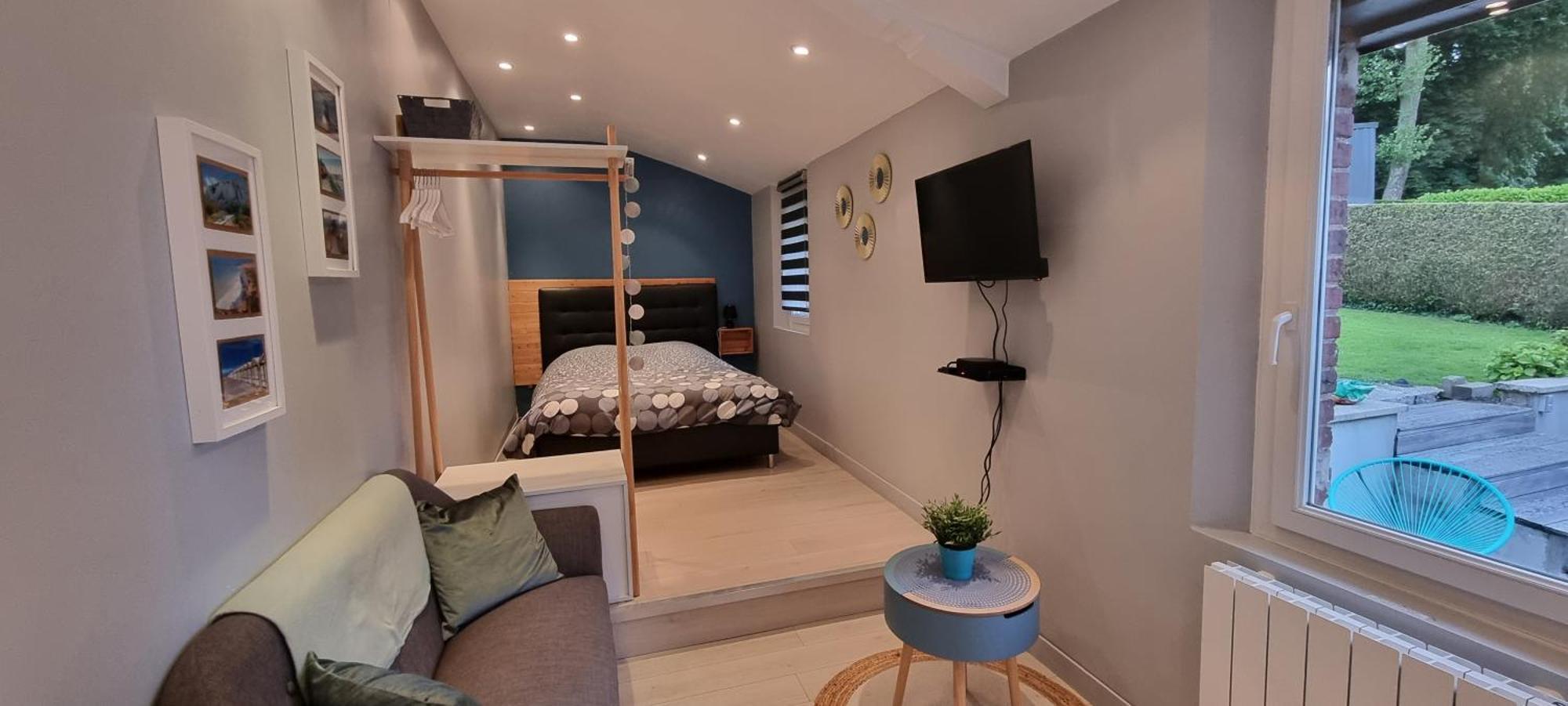 Studio indépendant avec terrasse vue jardin Beauchamps  Habitación foto